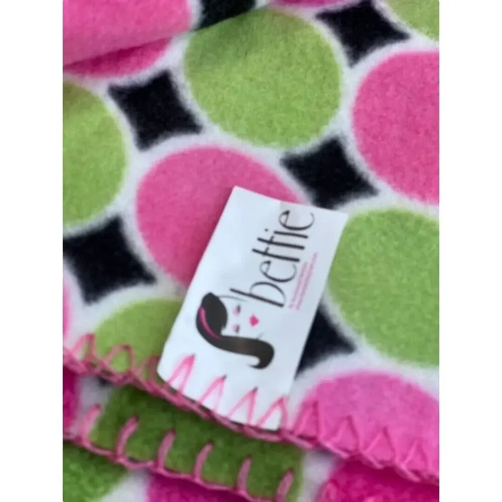 New Buckhead Betties Fleece Polka Dot Blanket 4'x5'